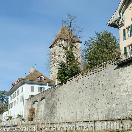 Seewohnung 2 Apartamento Spiez